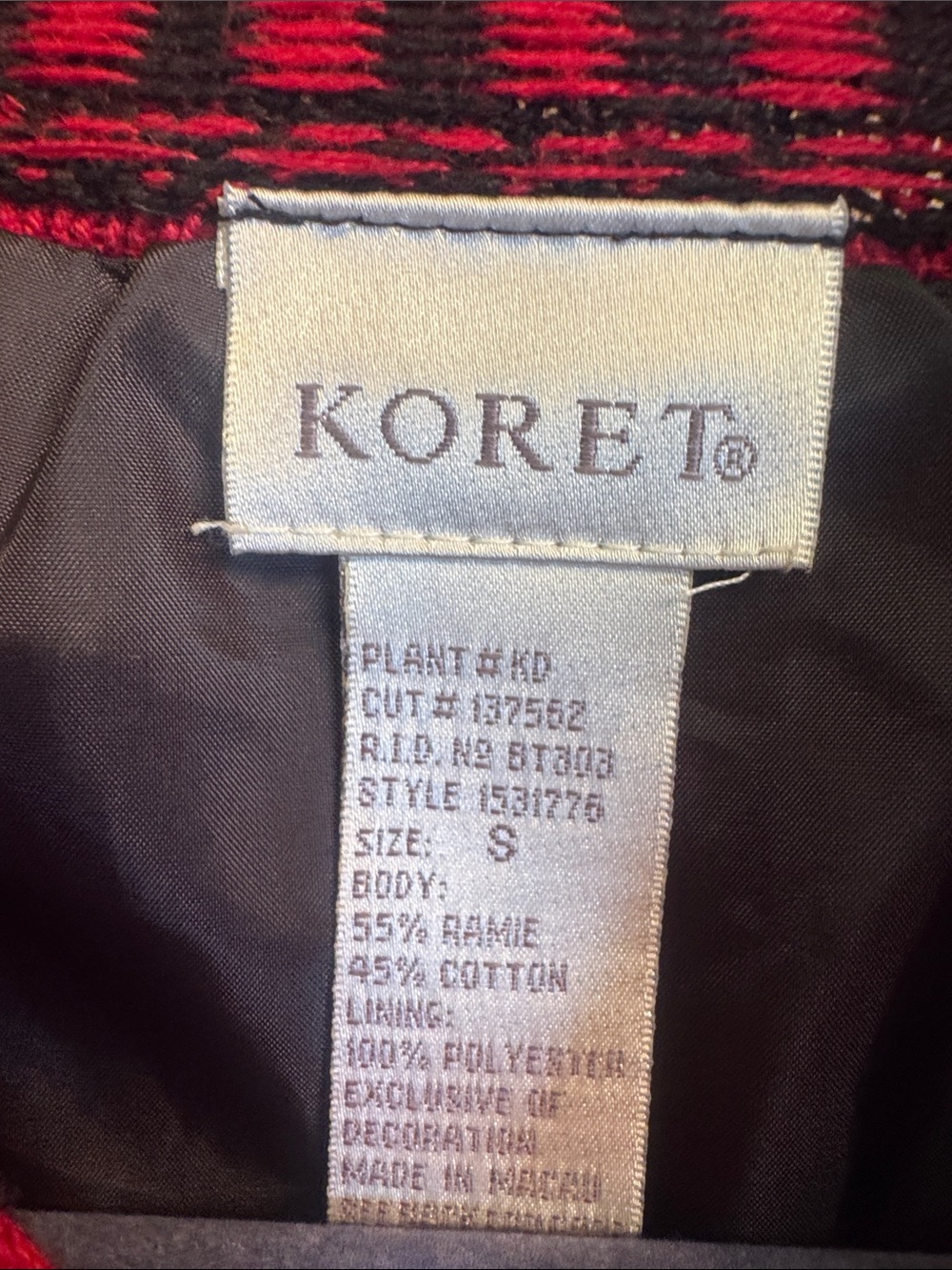 Koret Red Zip-Front Embroidered Pattern Jacket - Picture 2 of 5